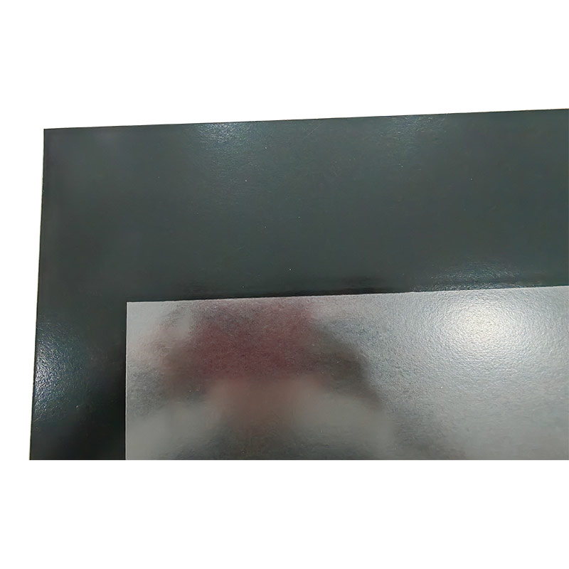 Placa bipolar de grafito flexible compuesta reforzada con fibra de carbono con bordes soldados